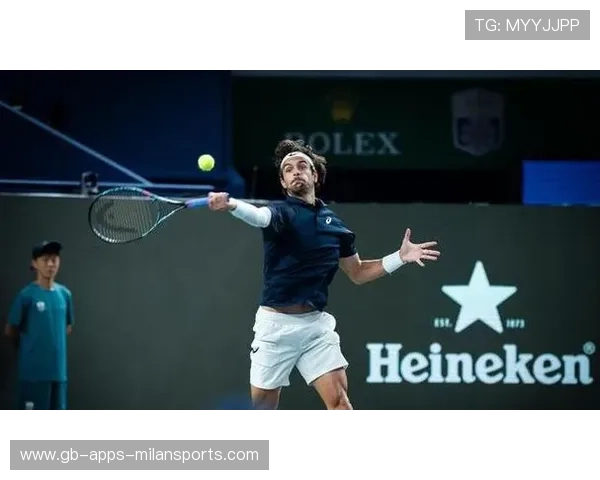 网坛伤病康复奇迹：球员重返赛场令人动容